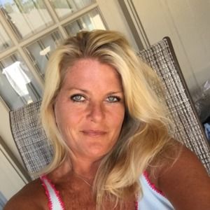 Meet your Posher, Jenifer